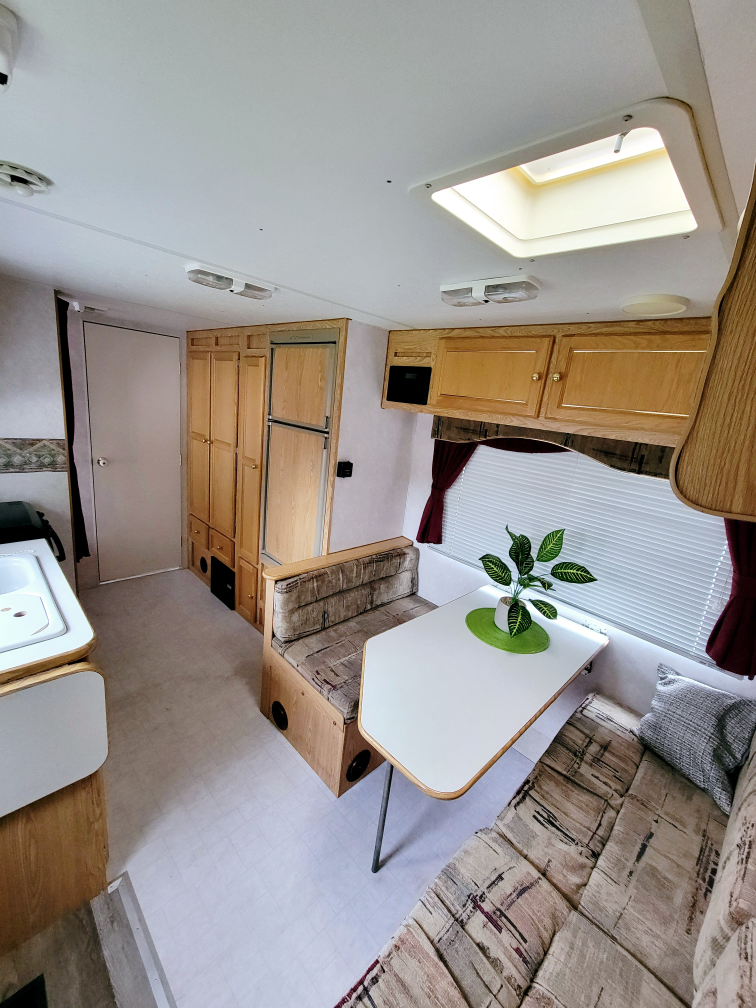 2001 23' Westwind 5th wheel trailer in a great condition - photo 4