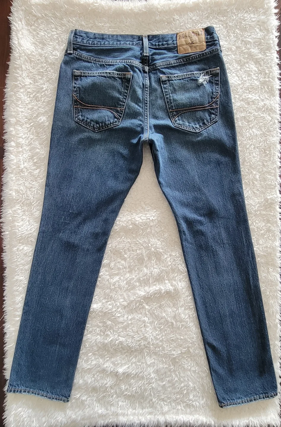 Hollister Men's Distressed Jeans - Size W30 x L30 image indicator(2)