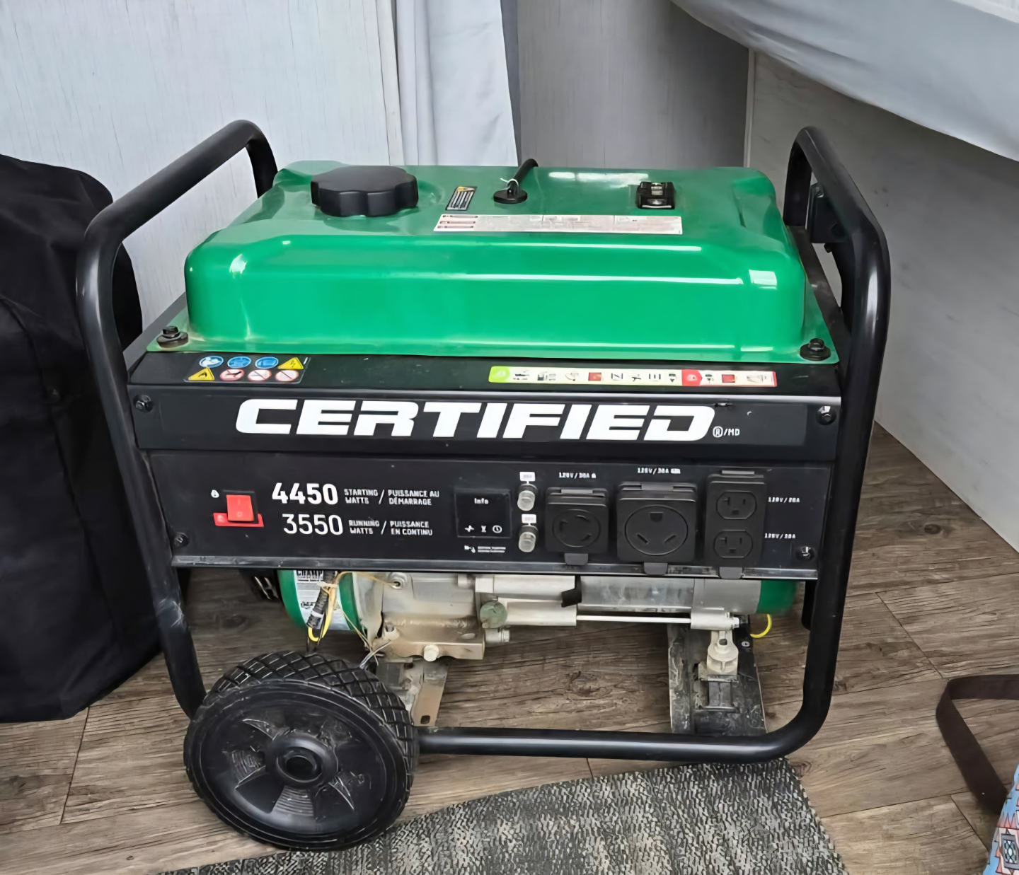 CERTIFIED 4450/3550-Watt Portable Generator