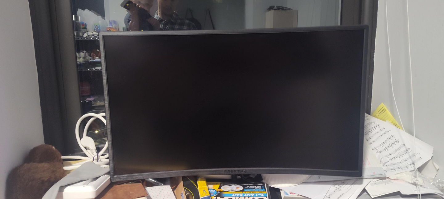 Curved Computer Monitor with Keyboard and mouse!