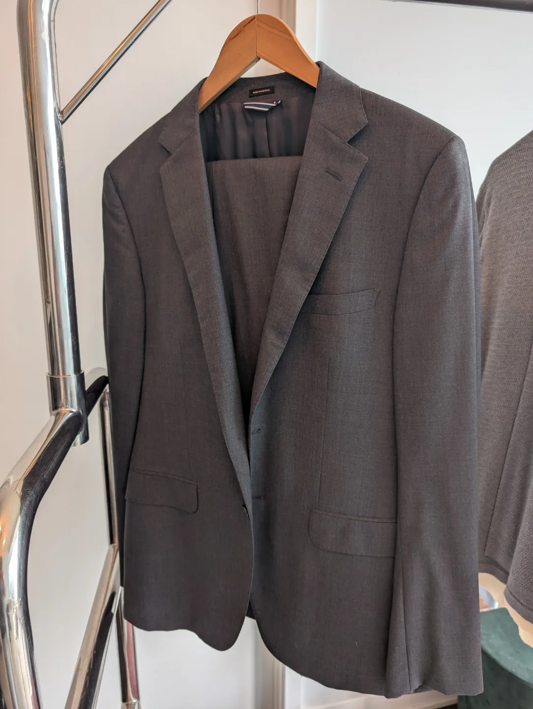 Men's Massimo Dutti Suit thumbnail
