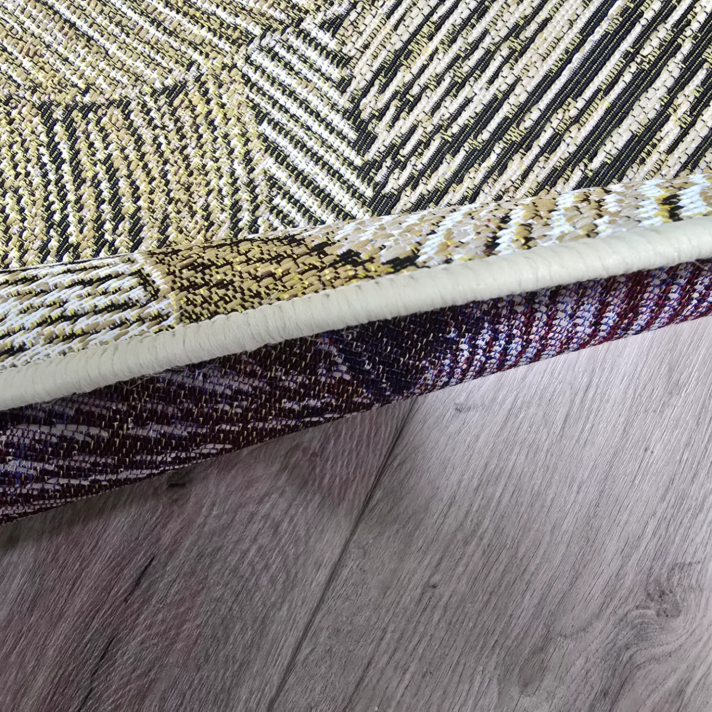 Round Abstract Pattern Area Rug image indicator(6)