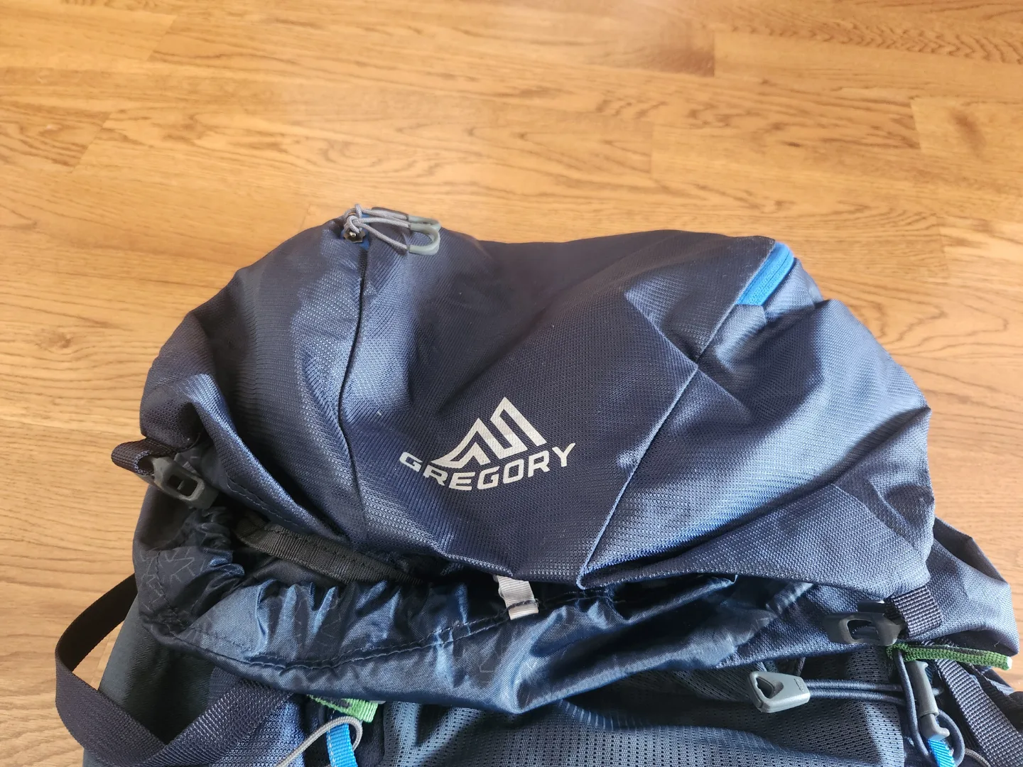 (Unused) Gregory Stout 30 Hiking Backpack image indicator(3)