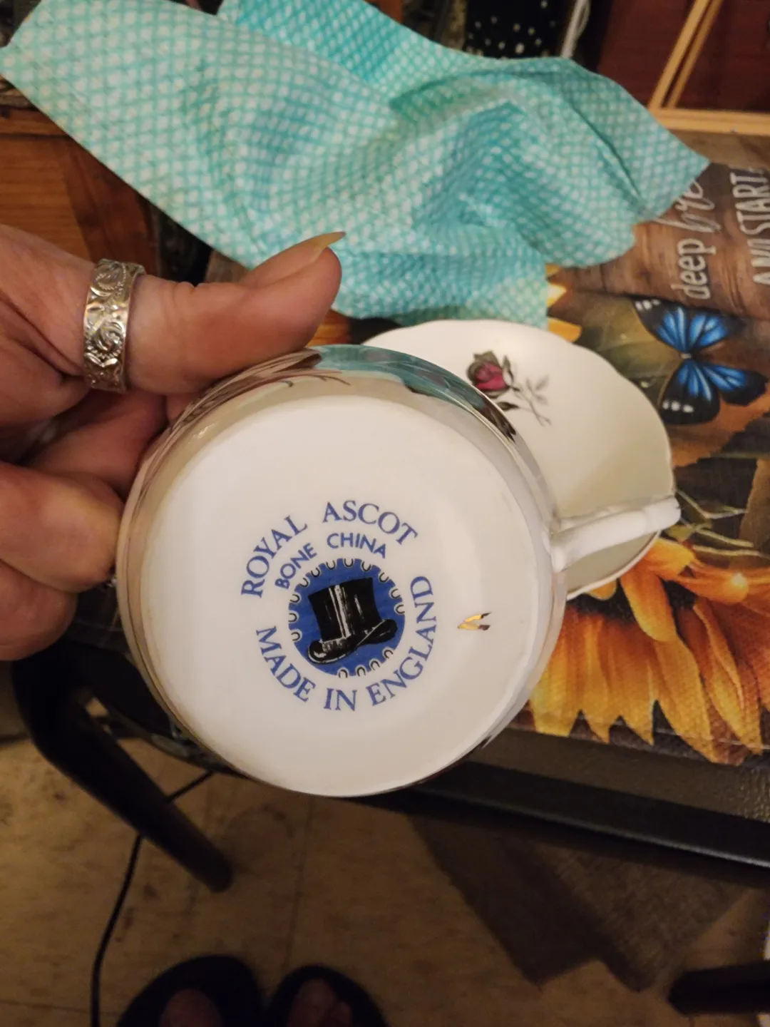 Royal Ascot Bone China Teacup and Saucer Set image indicator(4)