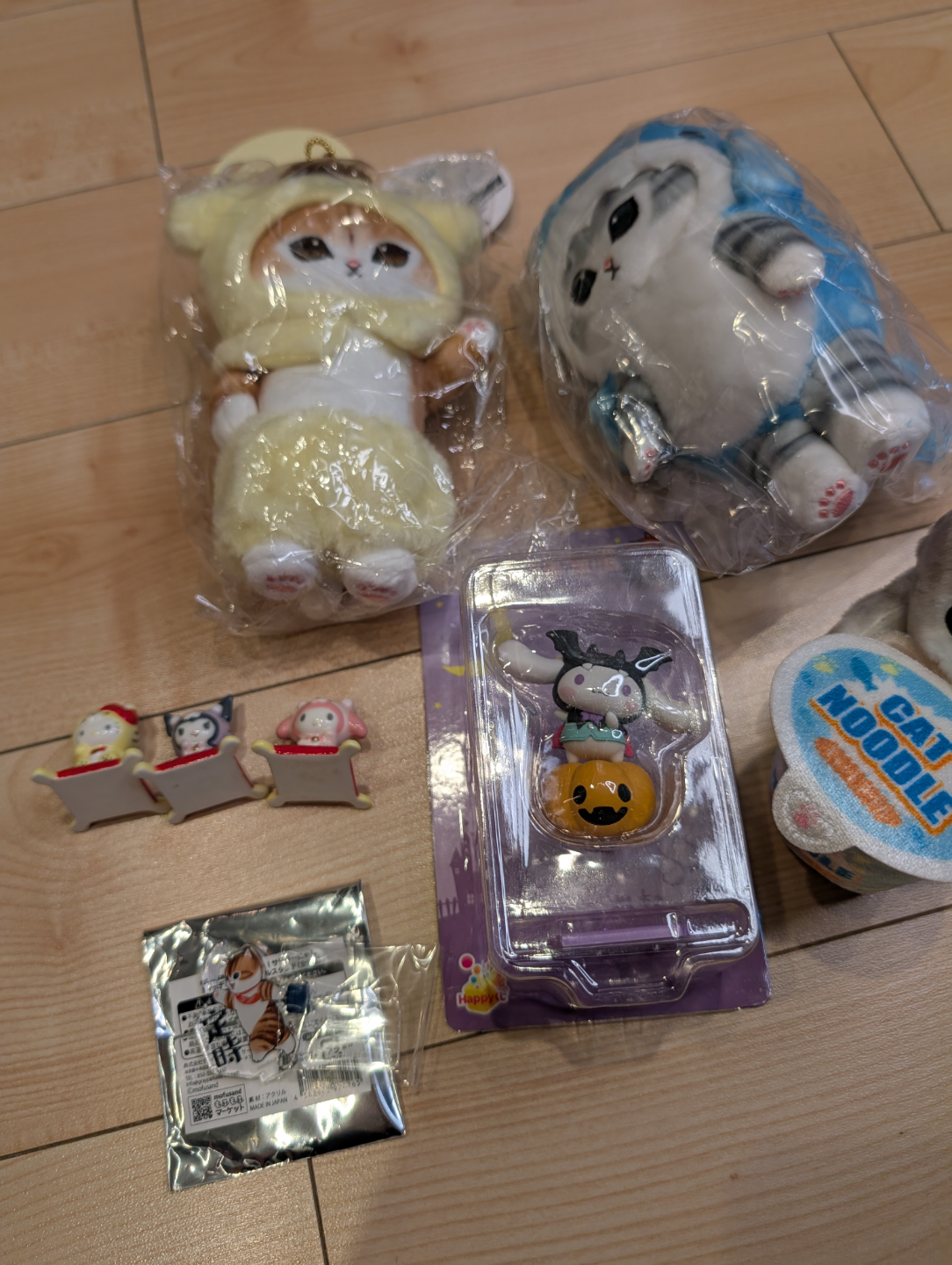 Sanrio Mofusand Plush Toys and Figurines - photo 3