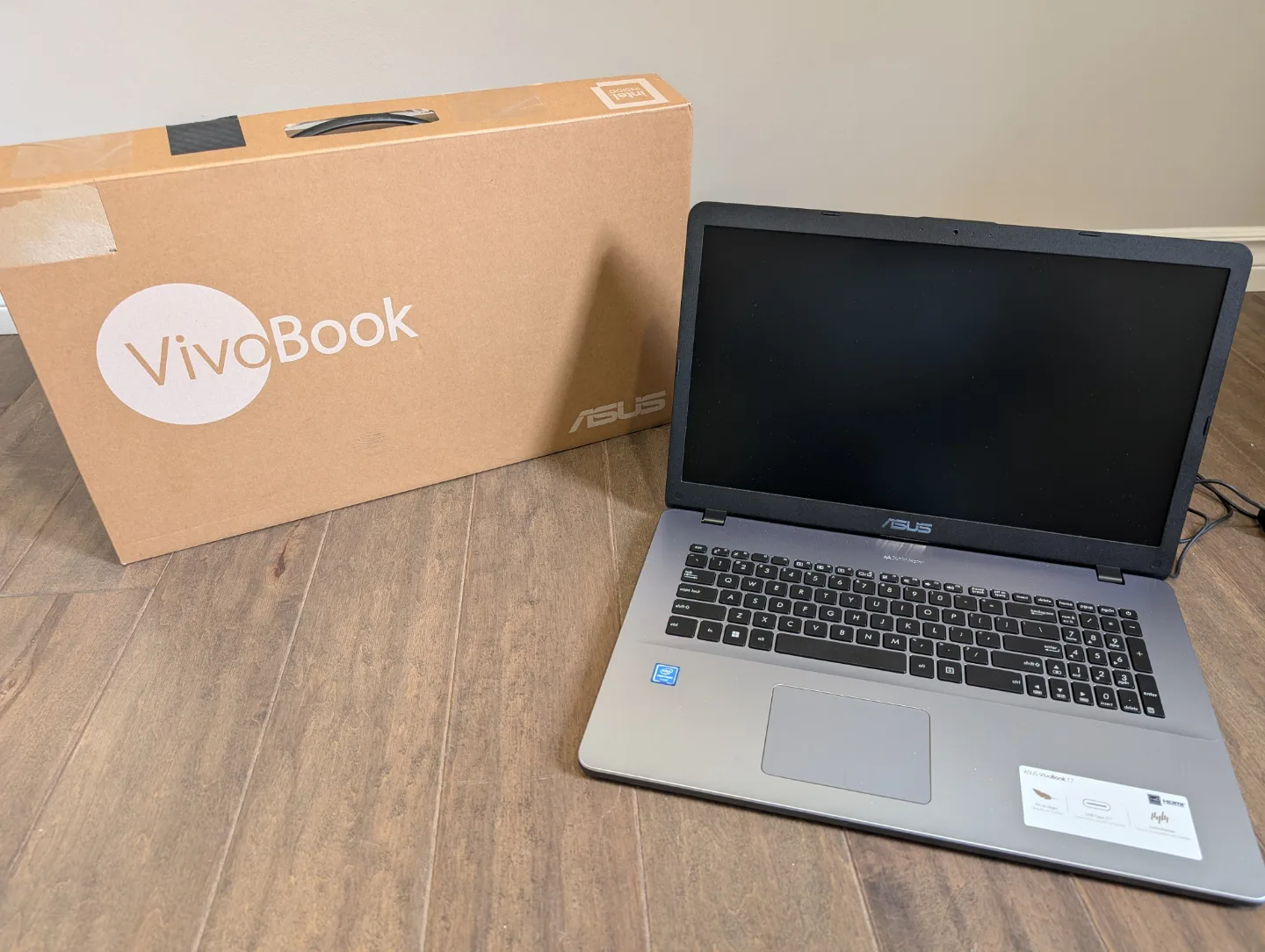 New ASUS 17" VivoBook Laptop image indicator(3)