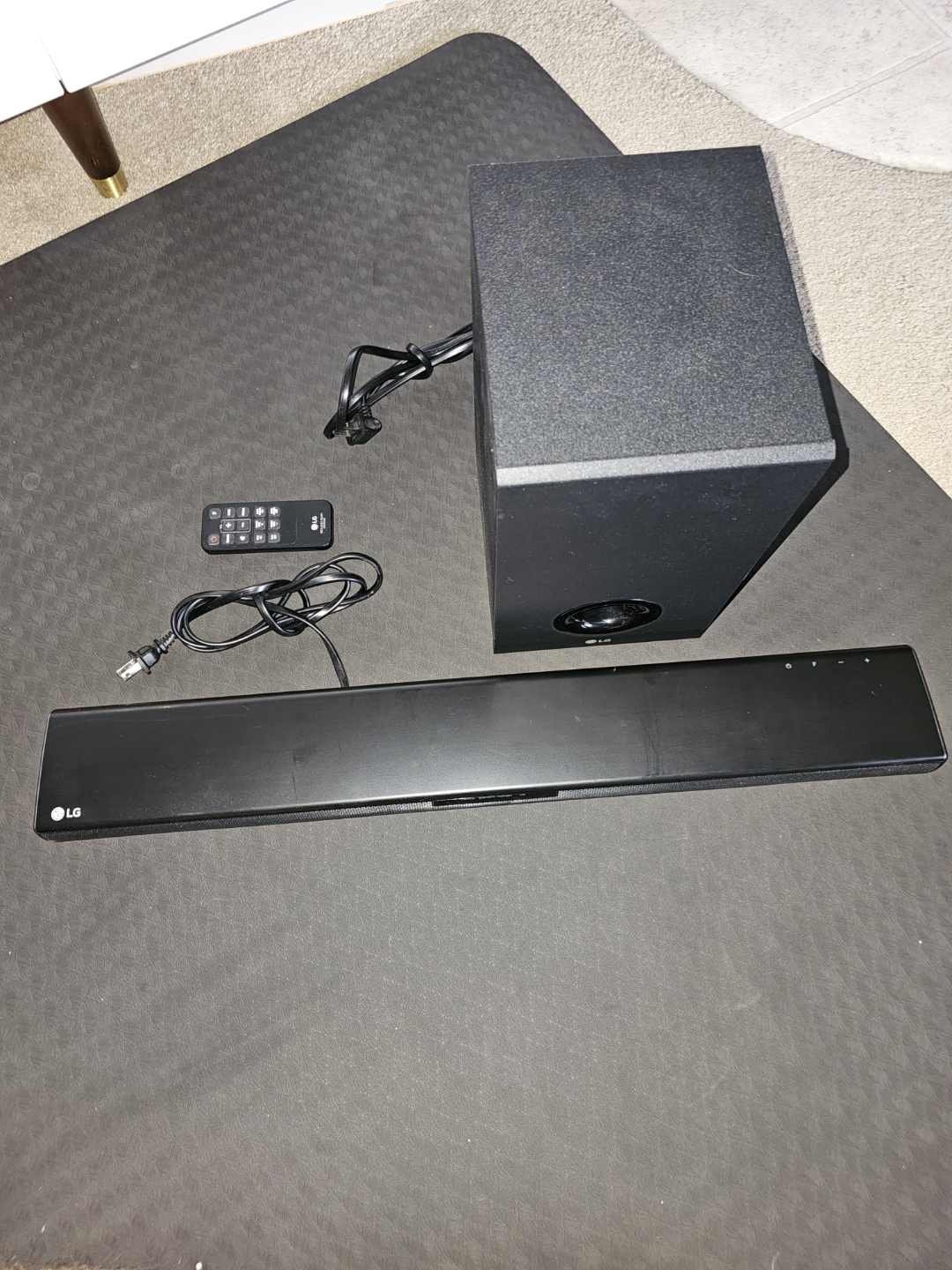 LG Soundbar with Wireless Subwoofer