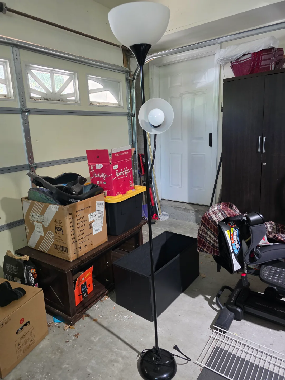 Black Floor Lamp with Two Lights image indicator(2)