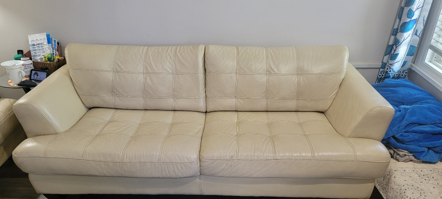 Cream Leather Loveseat - photo 2