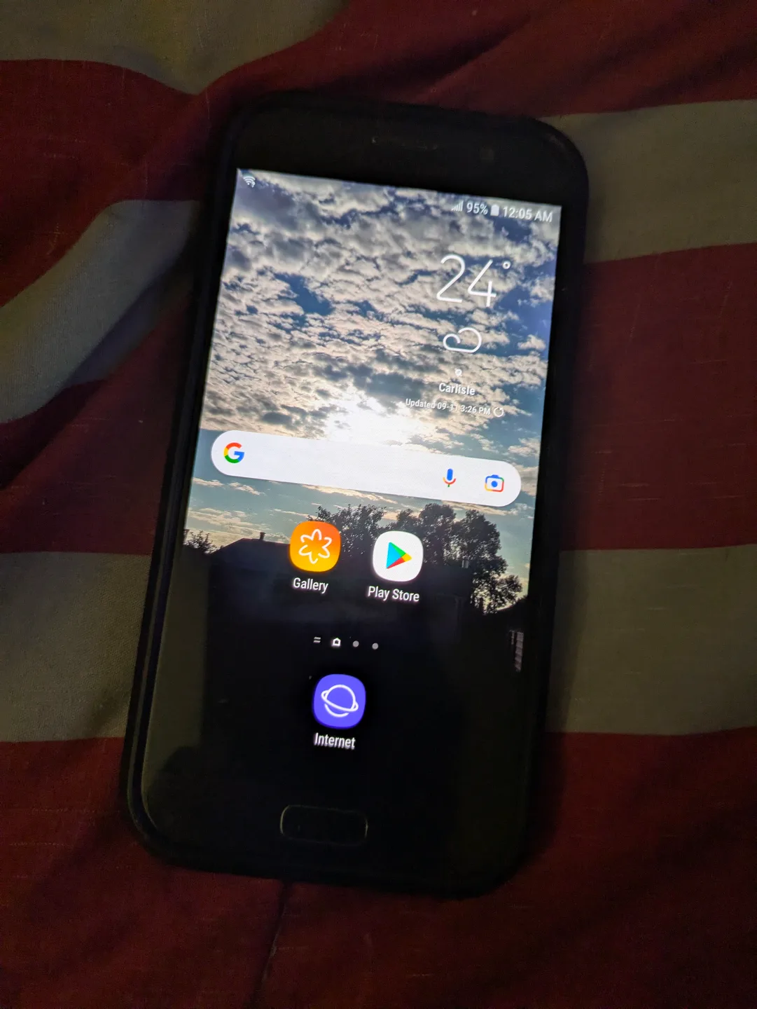 Selling Samsung Galaxy A5 thumbnail
