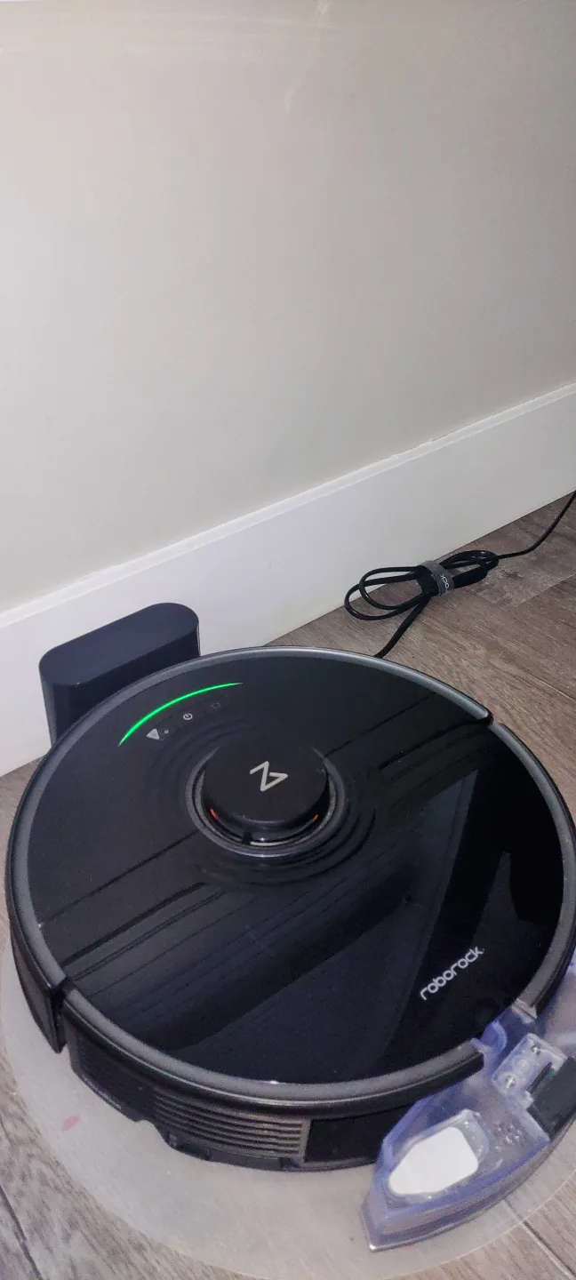 Roborock Robot Vacuum Cleaner thumbnail