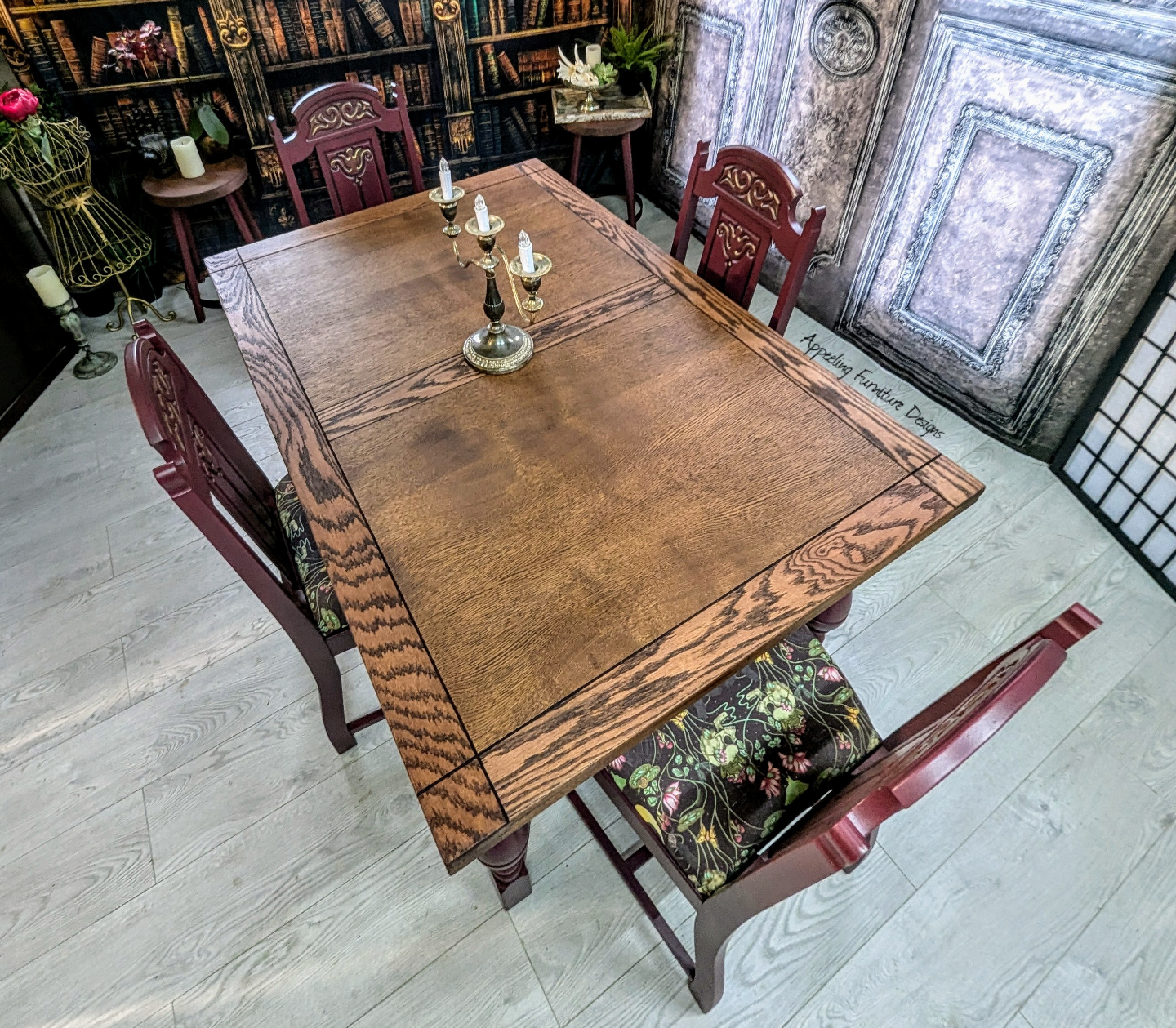 Refurbished Solid Oak Table, 2 Leaves, 4 Chairs, 2 Stools - photo 2