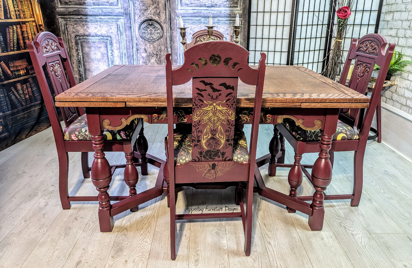 Refurbished Solid Oak Table, 2 Leaves, 4 Chairs, 2 Stools - photo 3