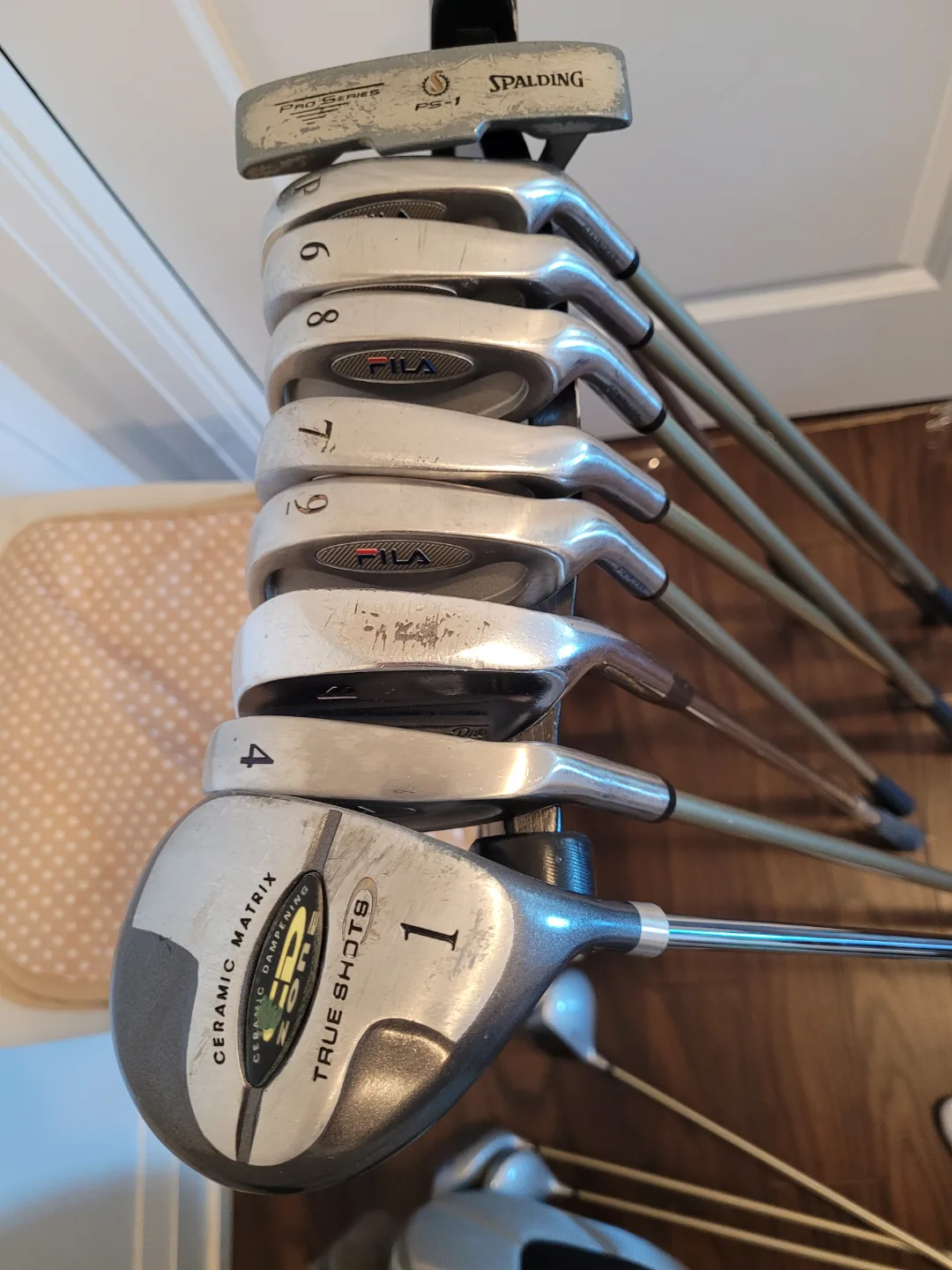 Women's Right hand Golf Club Set & Golf Bag image indicator(2)