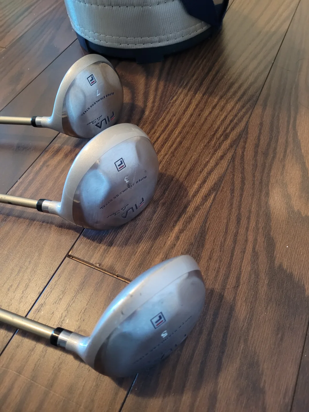 Women's Right hand Golf Club Set & Golf Bag image indicator(4)