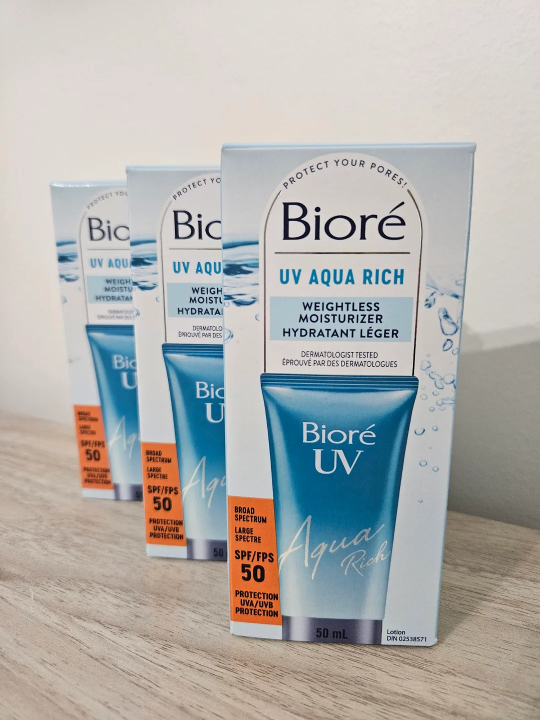 Bioré UV Aqua Rich Weightless Moisturizer SPF 50 - 50ml thumbnail