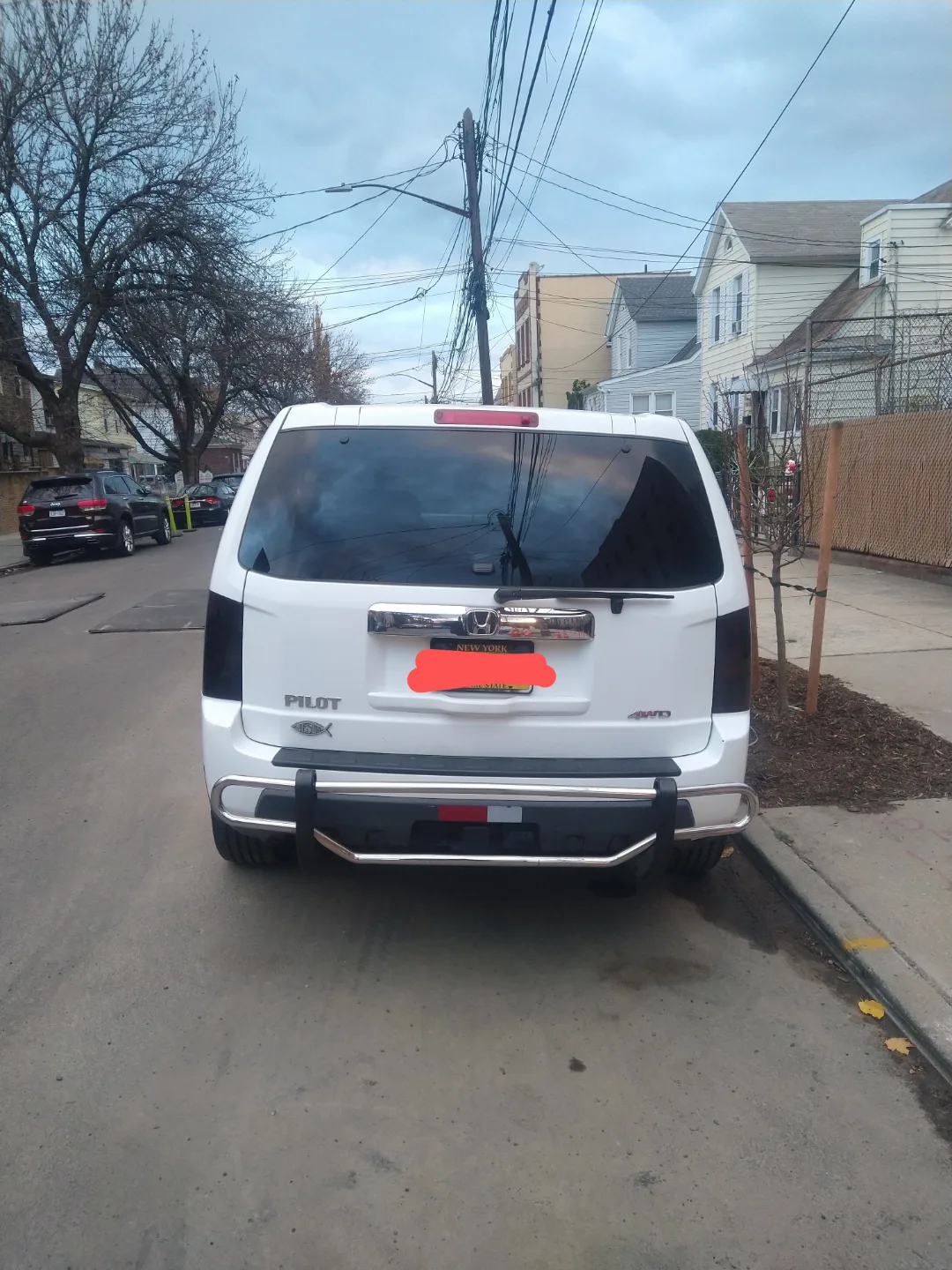 2009 Honda Pilot, one owner, 154,000 miles image indicator(4)