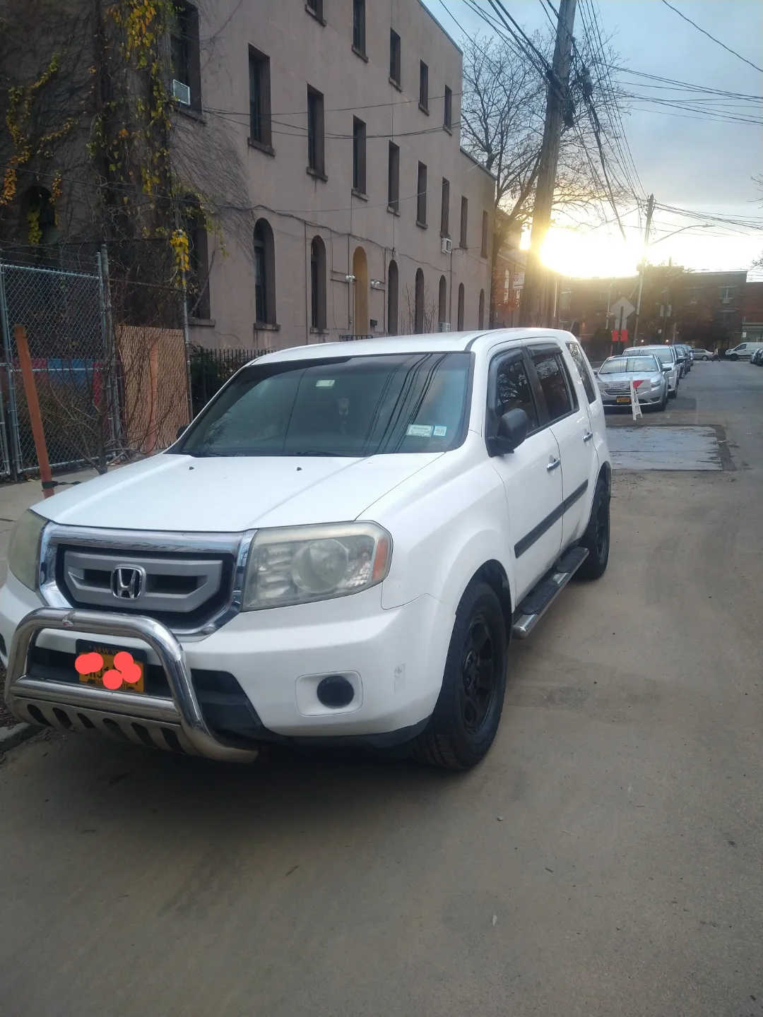 2009 Honda Pilot, one owner, 154,000 miles image indicator(8)