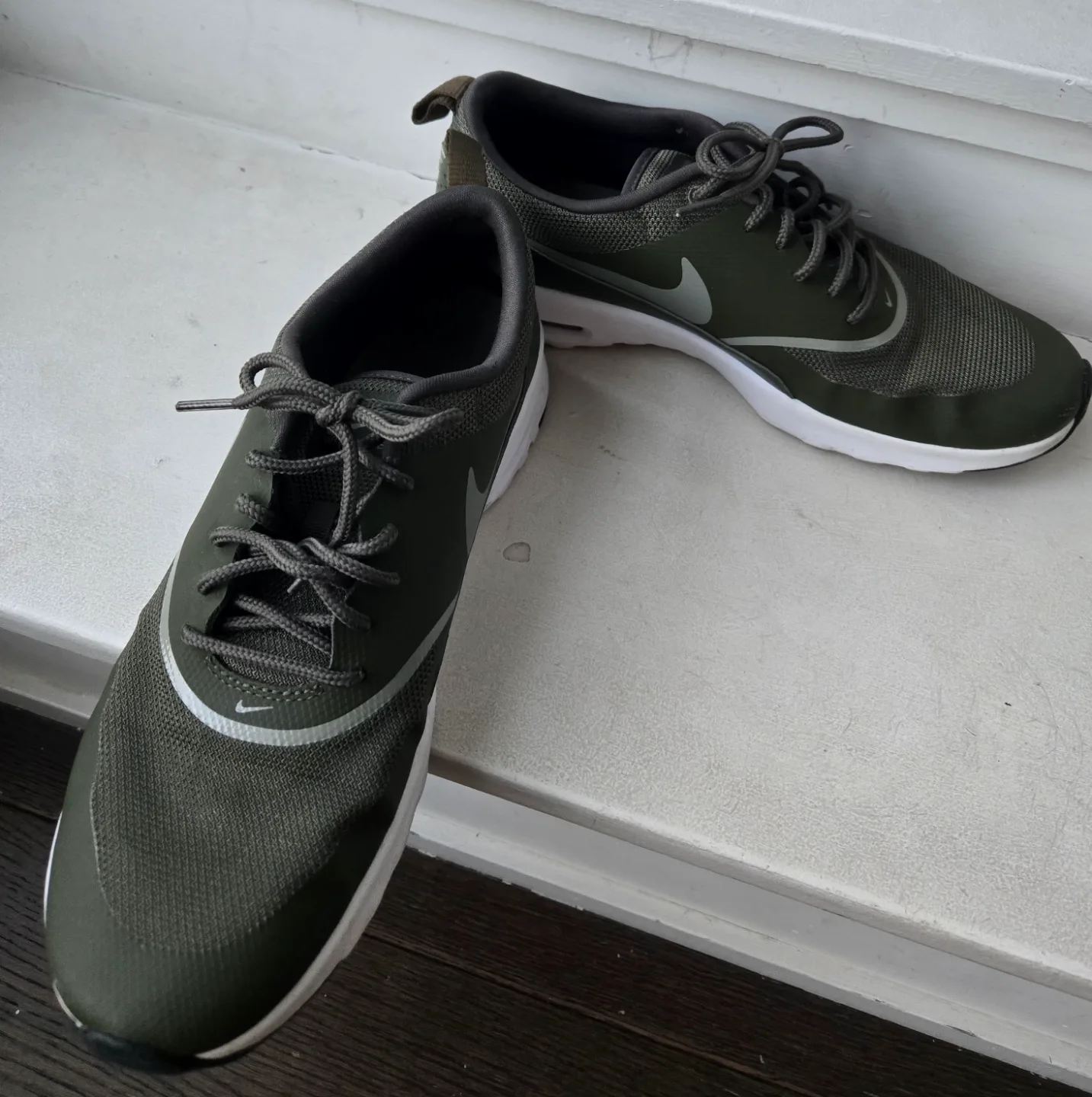 Nike Air Max Thea Women's Running Shoes image indicator(3)