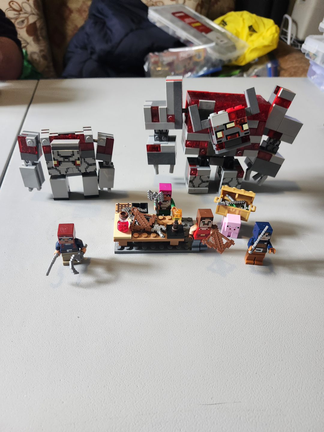LEGO Minecraft Dungeons The Redstone battle Set 21163 - photo 2