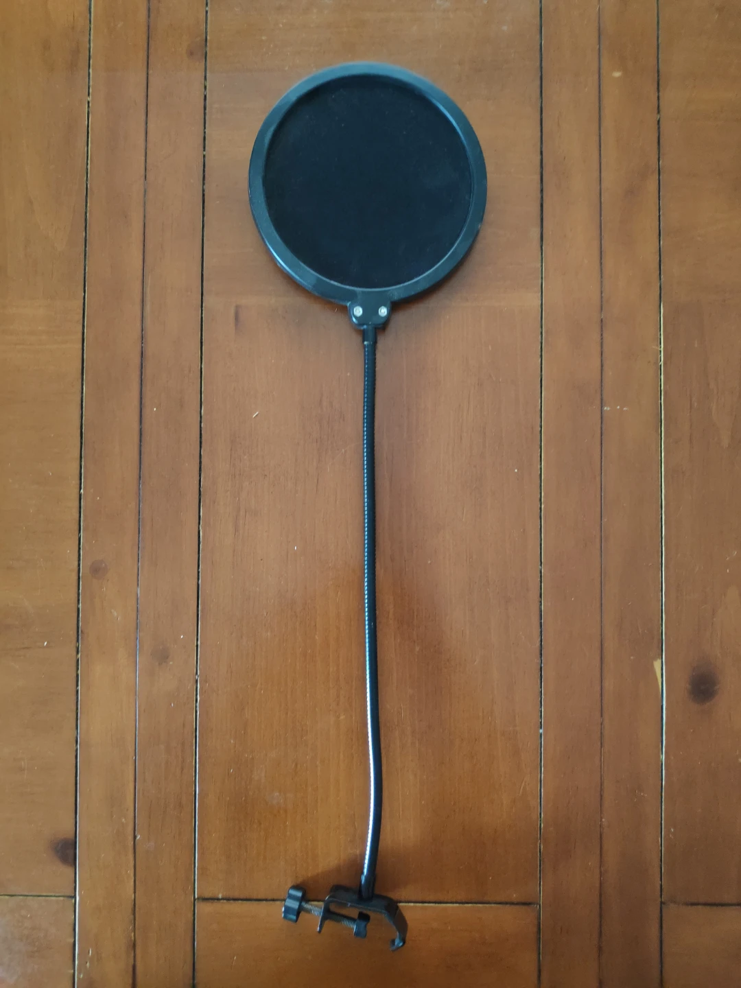 Shure SM57 Dynamic Mic with Clips + XLR + Pop Filter - photo 5