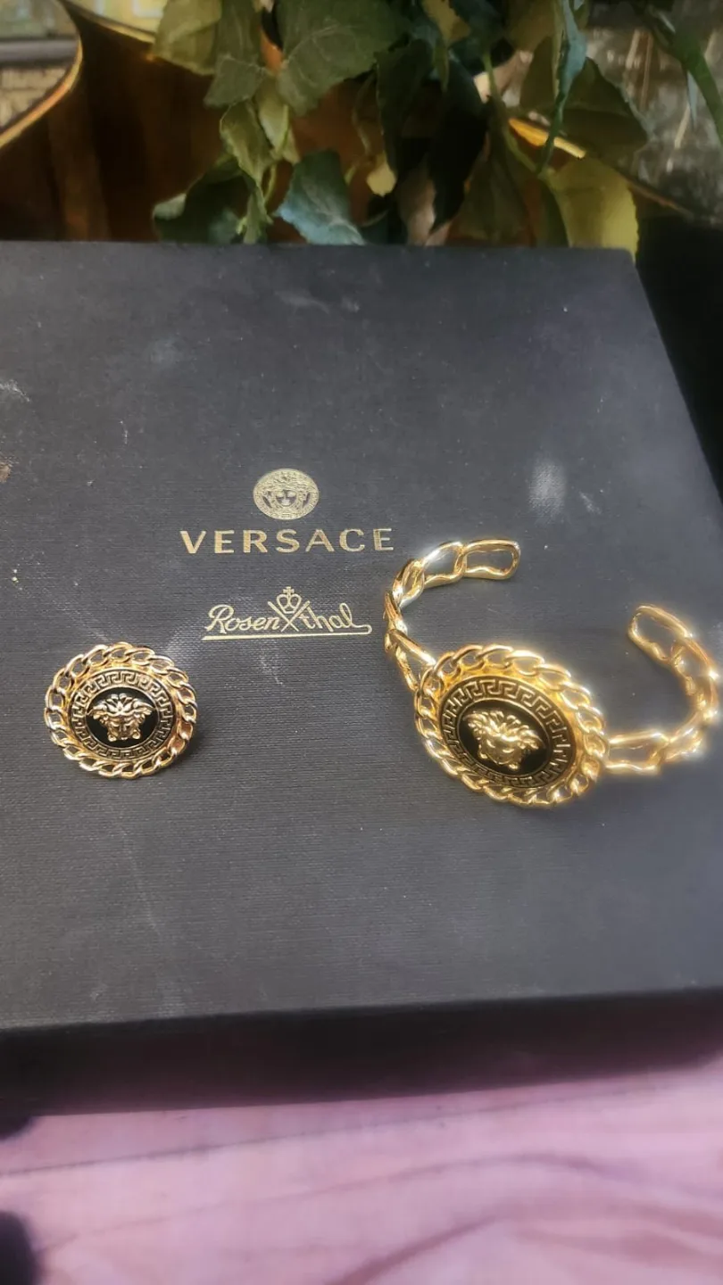 Versace Medusa Ring and Bracelet Set image indicator(2)