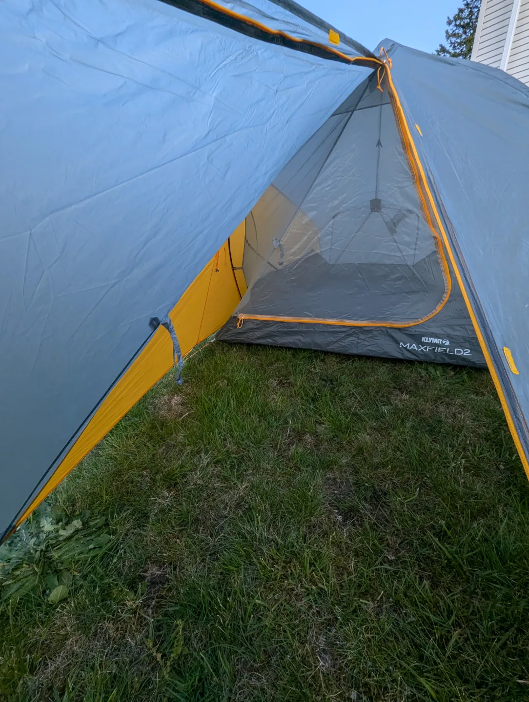 Backpacking tent. Lightweight and compact. brand new BNIB image indicator(5)