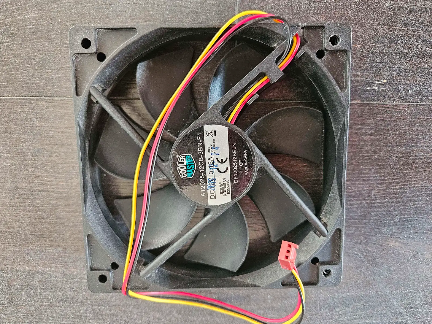 PC case fans 120mm - photo 2