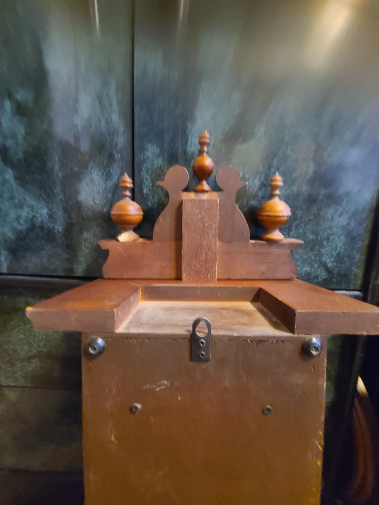 Vintage Assegai Grandfather Clock image indicator(10)