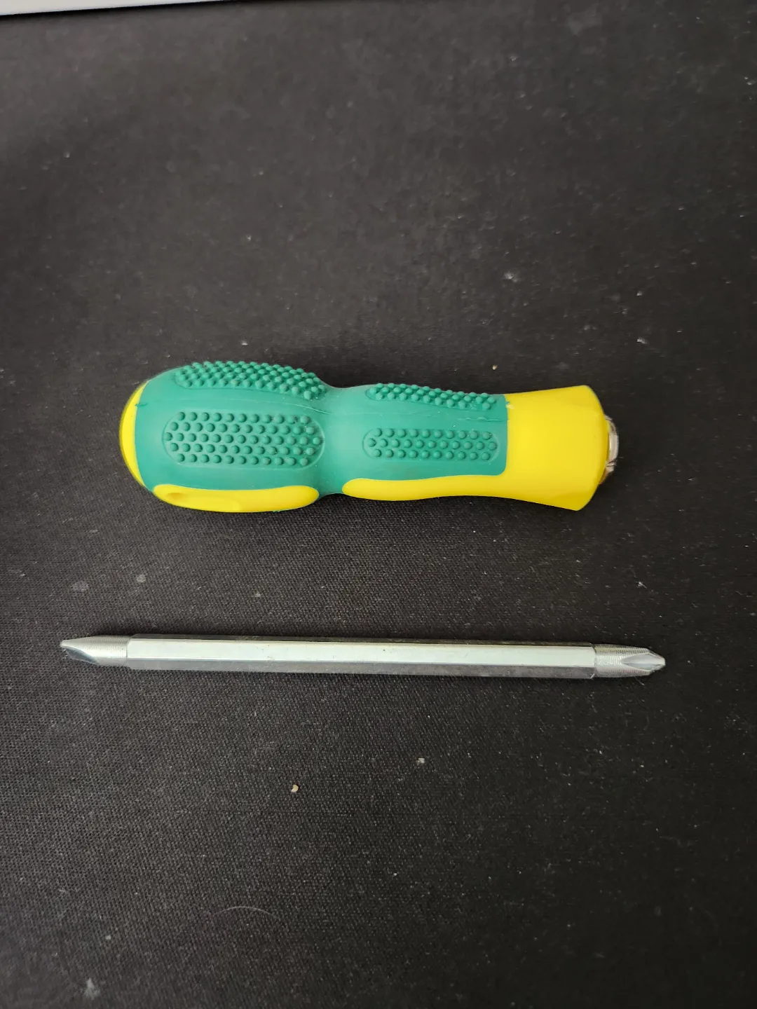 Screwdrivers thumbnail