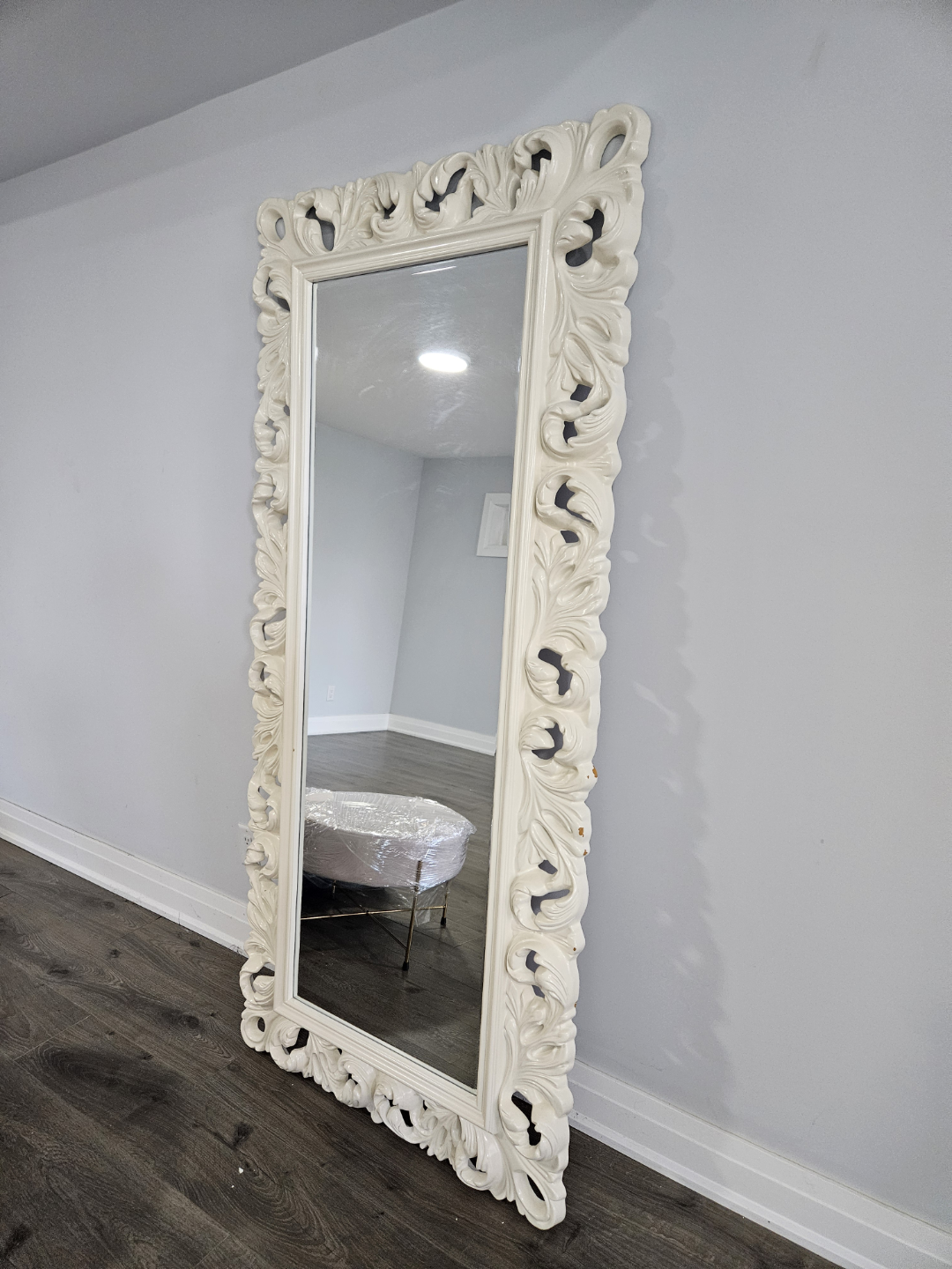 Ornate White Full-Length Mirror - photo 4