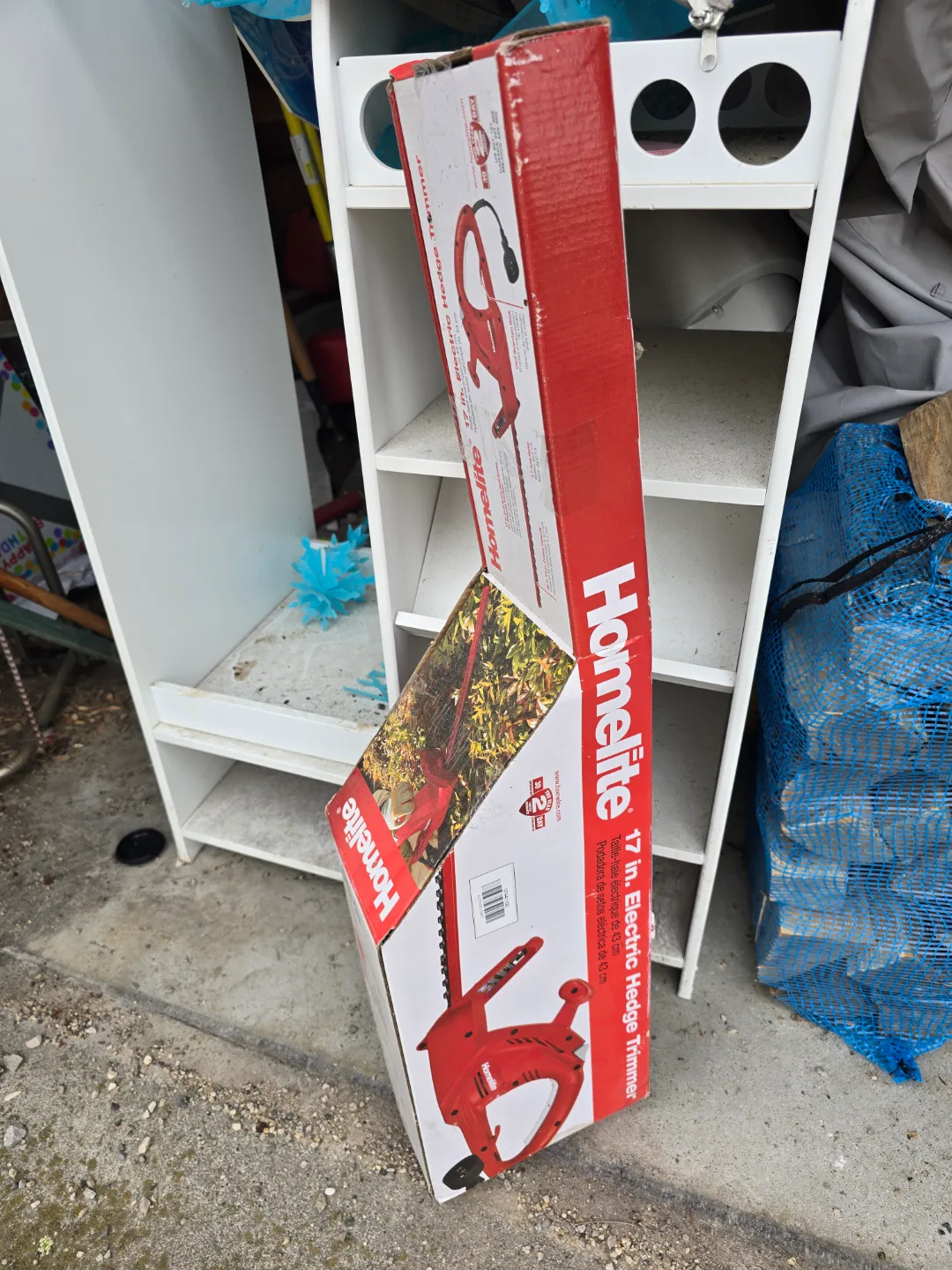 Homelite 17 inch Electric Hedge Trimmer - New in Box thumbnail