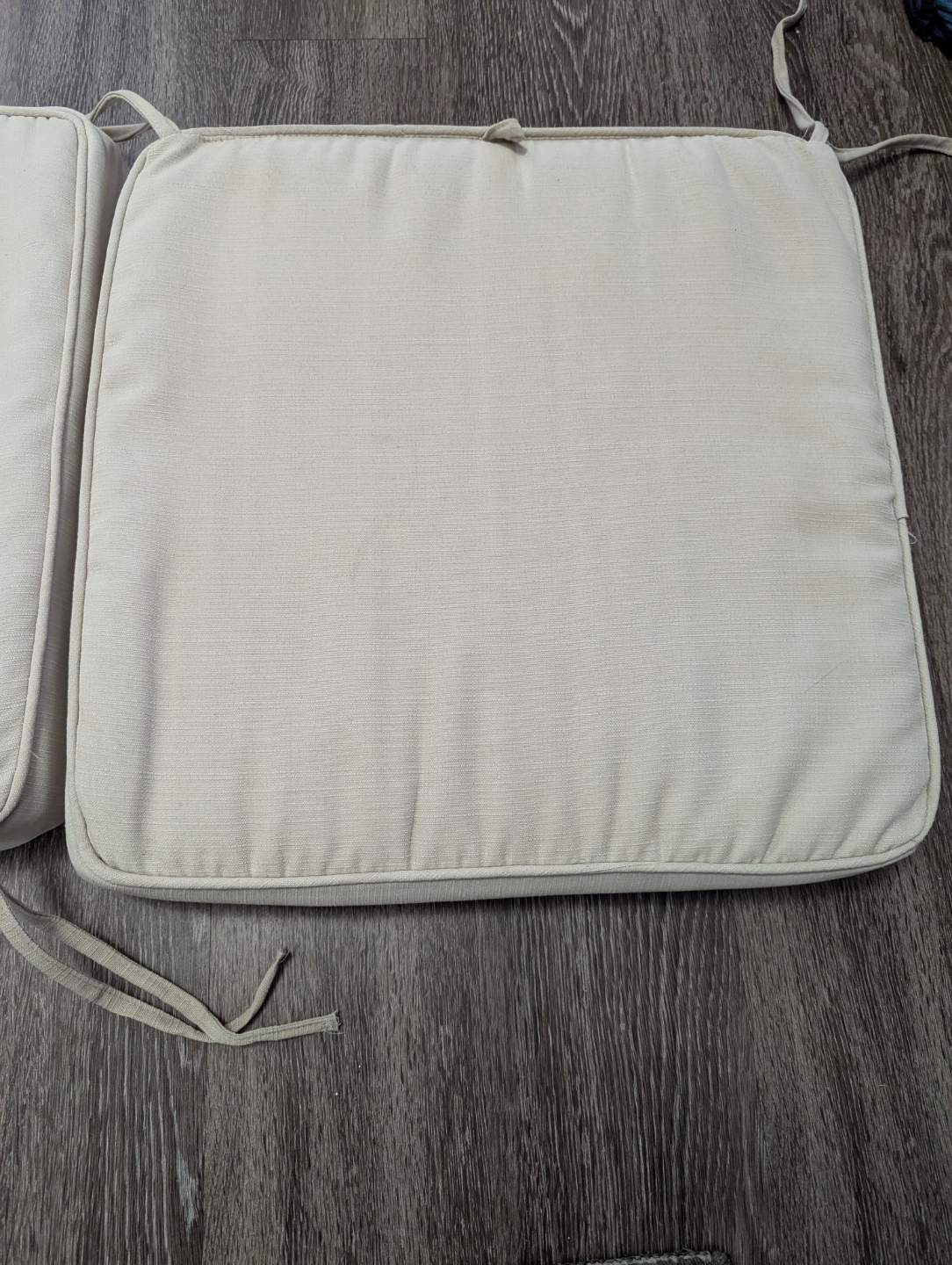 Pair of Off-White Outdoor Chair Cushions - photo 3