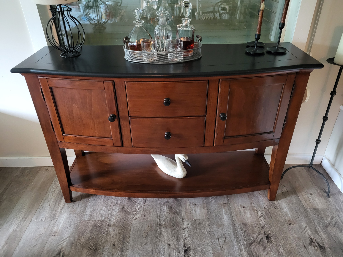 Beautiful Crezensa with Black Top