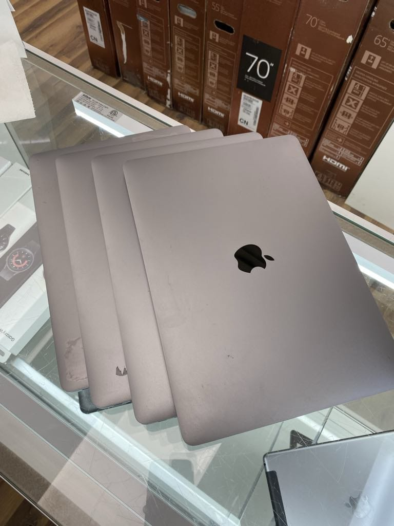 Bulk Lot of Used Laptops - Apple MacBooks & Lenovo - photo 2