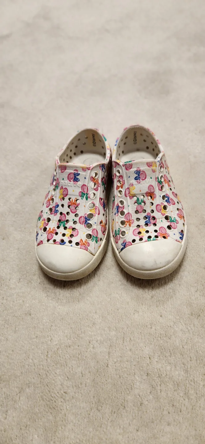 Native Kids' Shoes Size C8 image indicator(2)