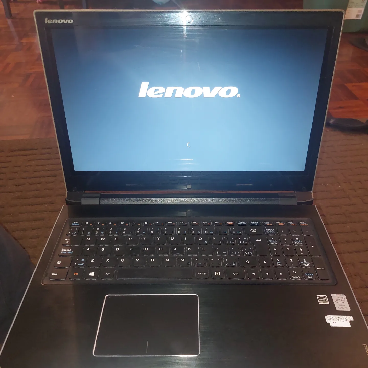 Lenovo IdeaPad Flex 15 Laptop *EUC* image indicator(2)