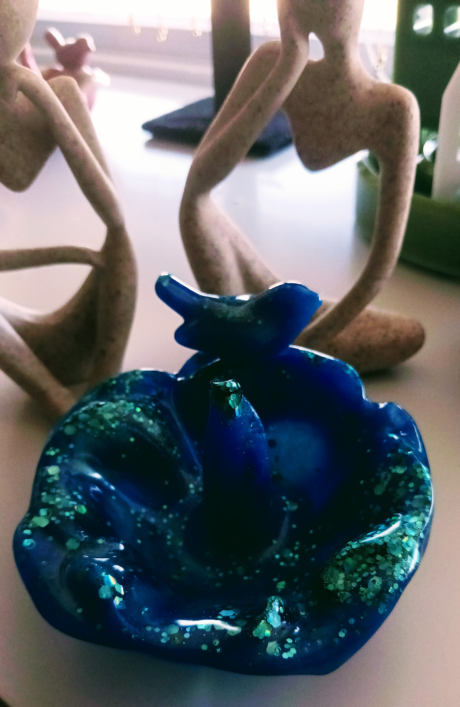 resin rose with little bird ring holder - photo 5