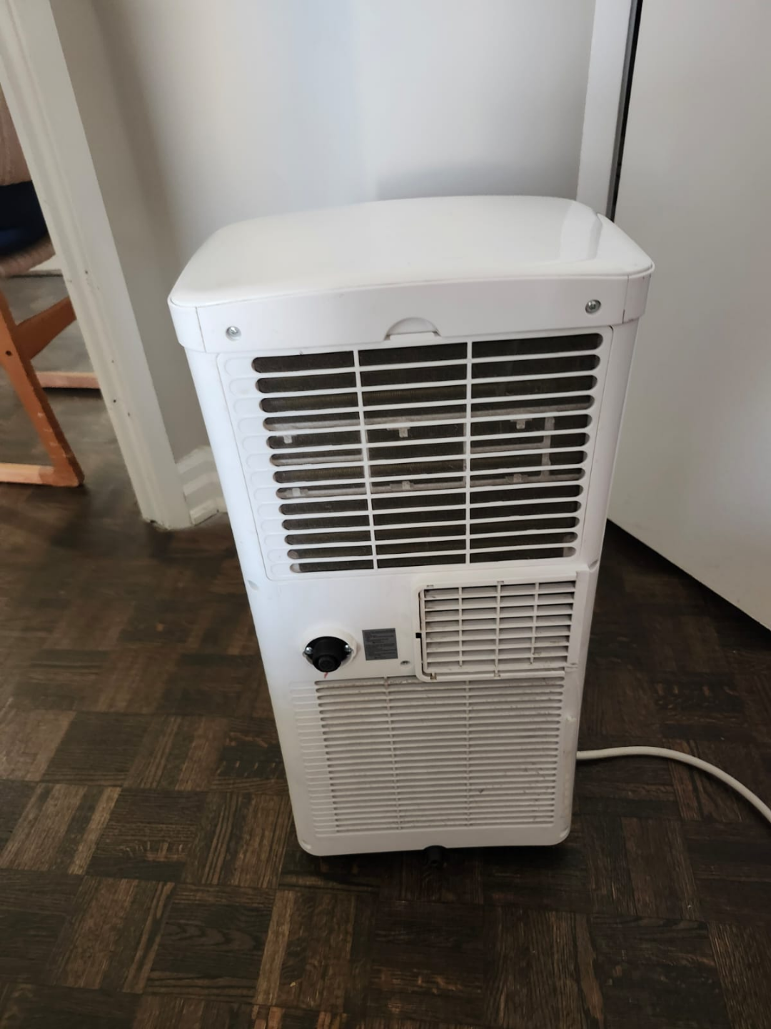 Arctic King Portable Air Conditioner - AP53SEWBA1RCM - photo 3