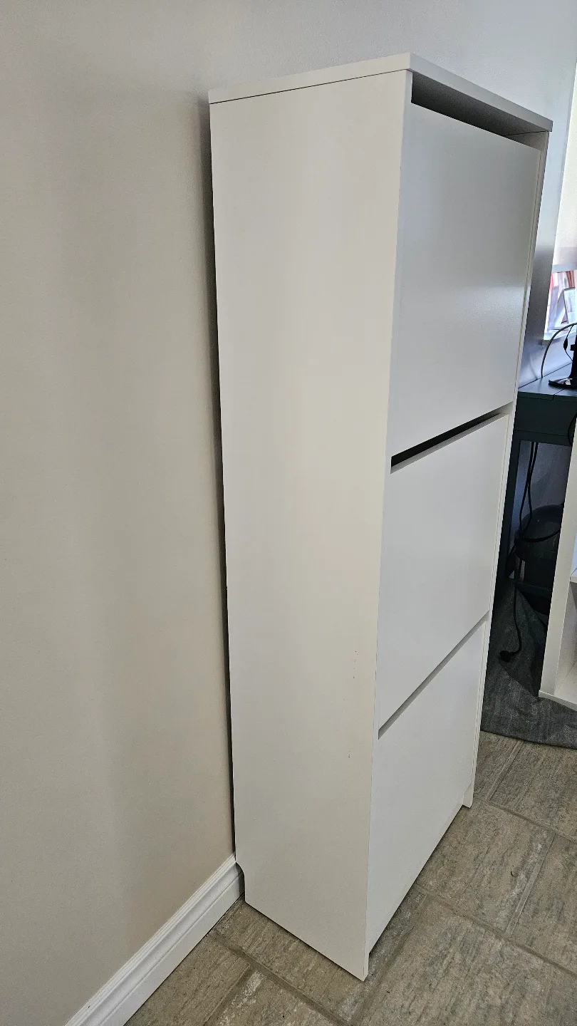IKEA BISSA White Shoe Cabinet image indicator(5)