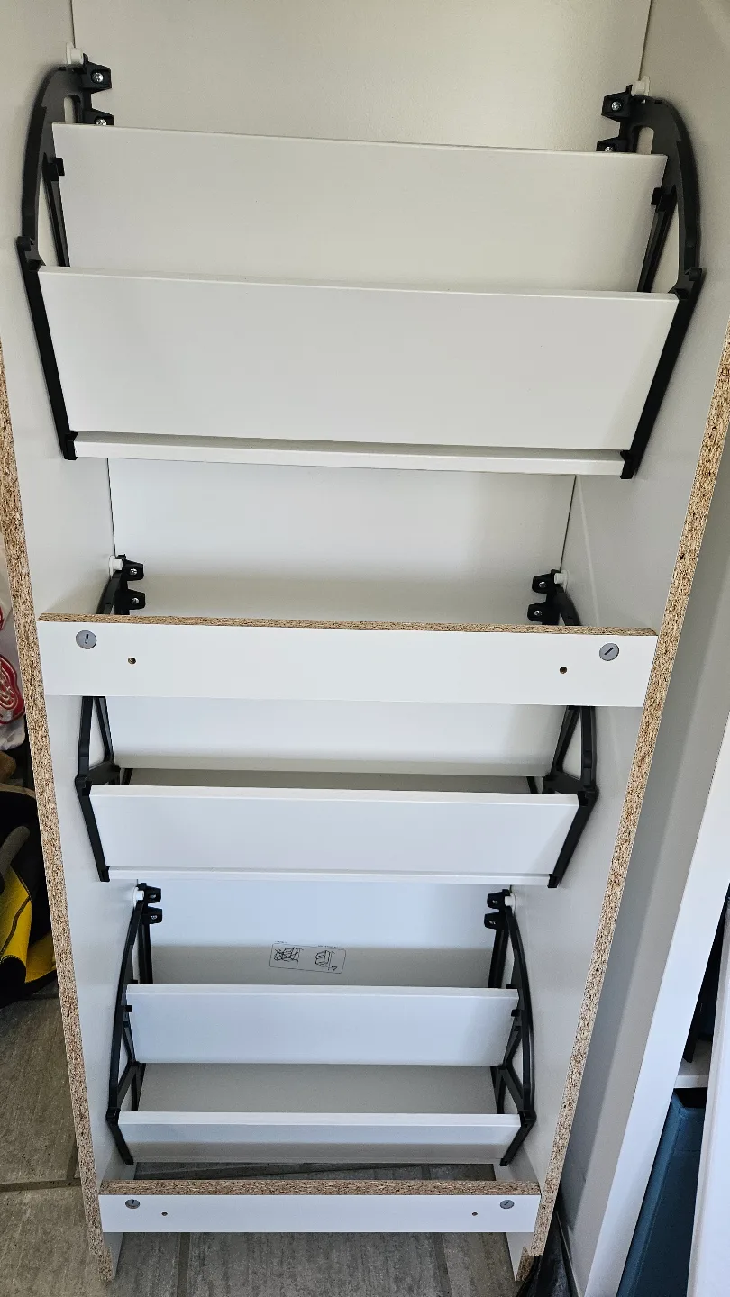 IKEA BISSA White Shoe Cabinet image indicator(9)