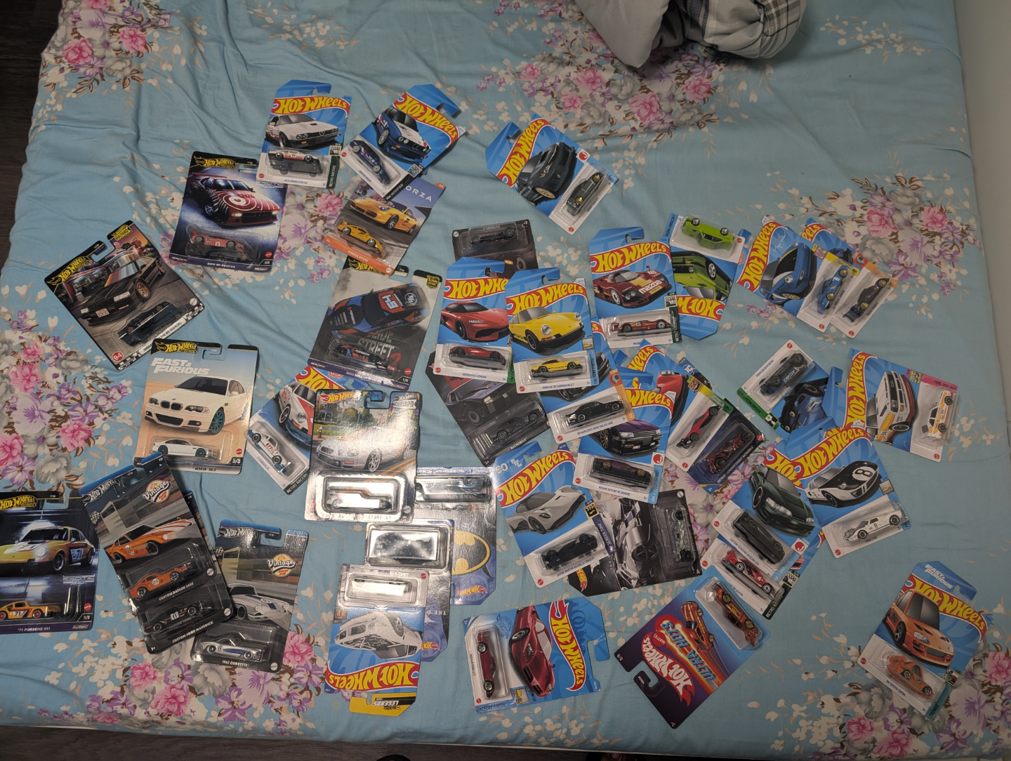HOTWHEELS DEAL OF A LIFE TIME!! TAKE ALL FOR 25 DOLLARS