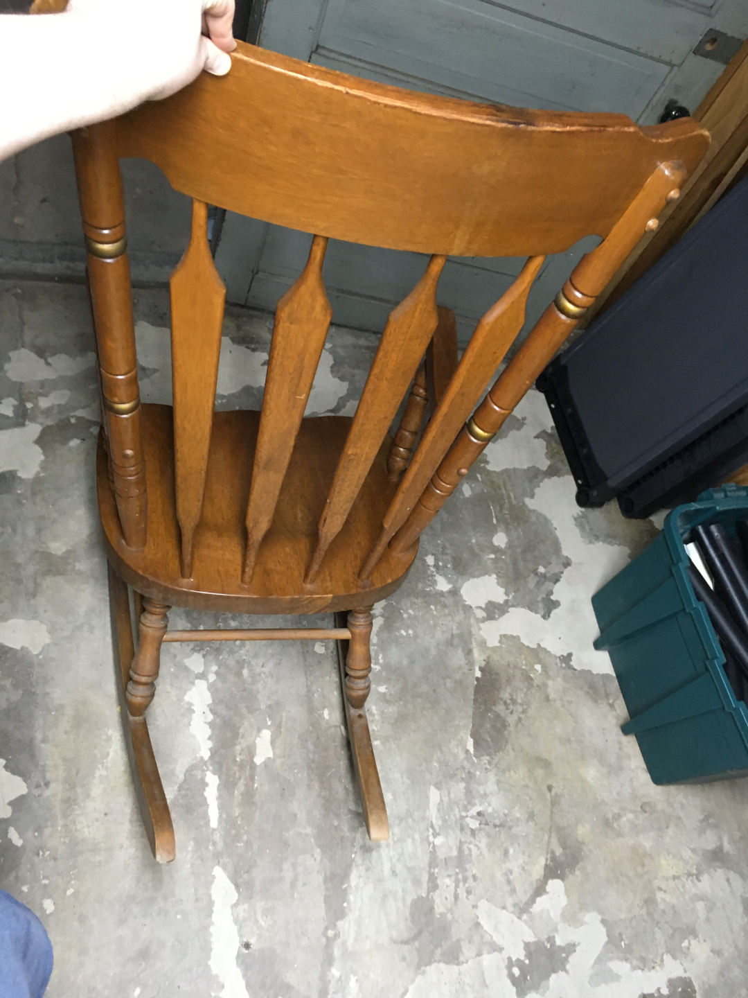vintage wood rocking chair made in Malaysia 2555 - photo 4