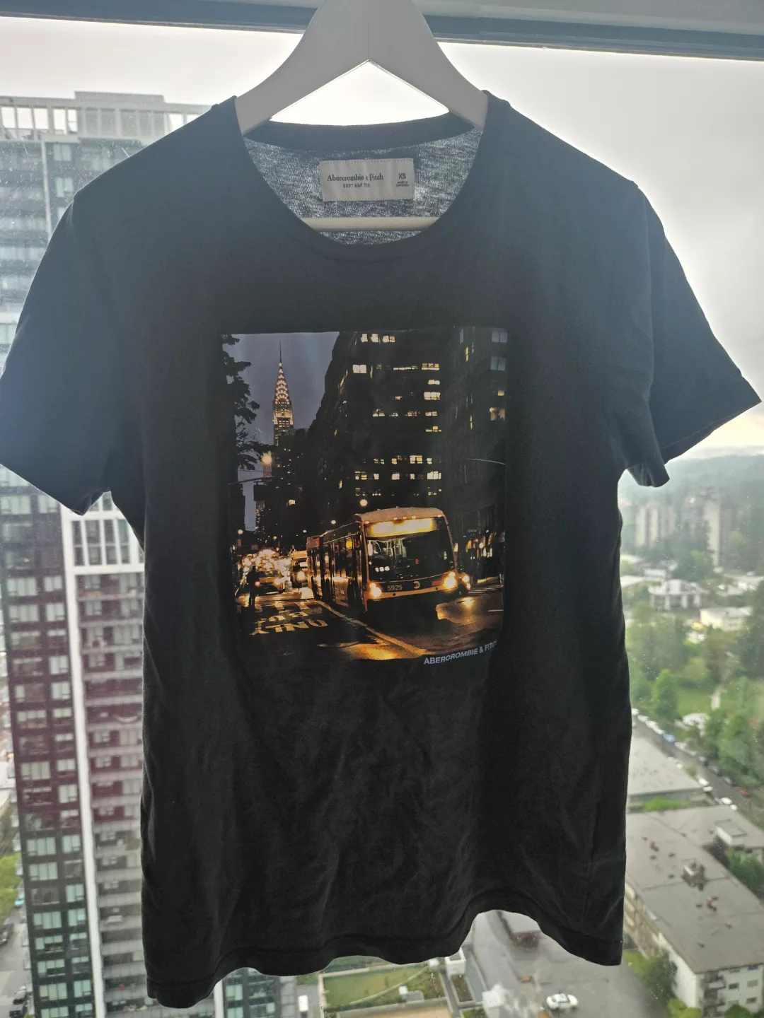 Abercrombie & Fitch Graphic T-Shirt - XS thumbnail