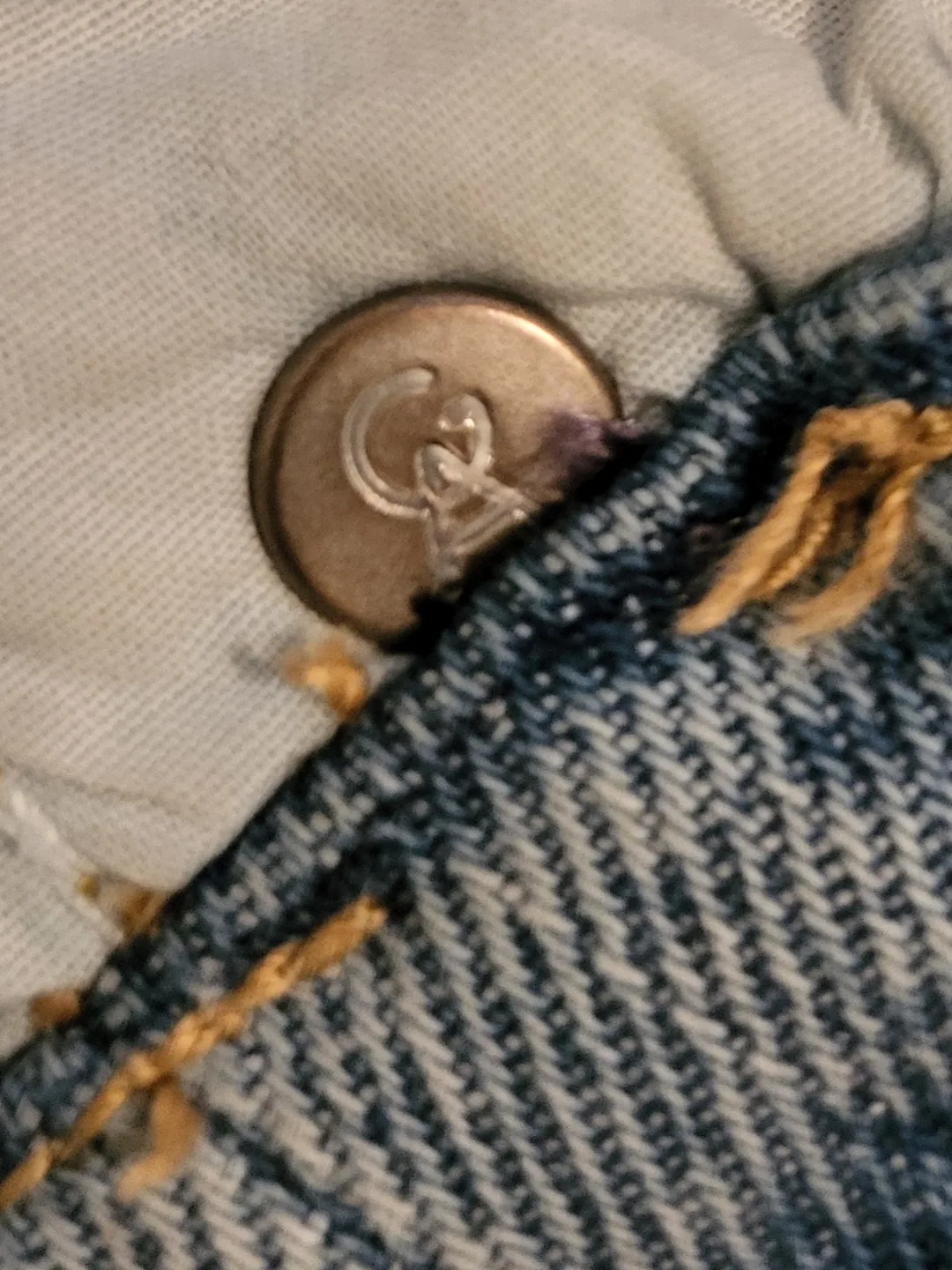 ❣️ Good American Petite 90s Jeans Size 2 Relaxed Fit - 26 x 28 image indicator(10)