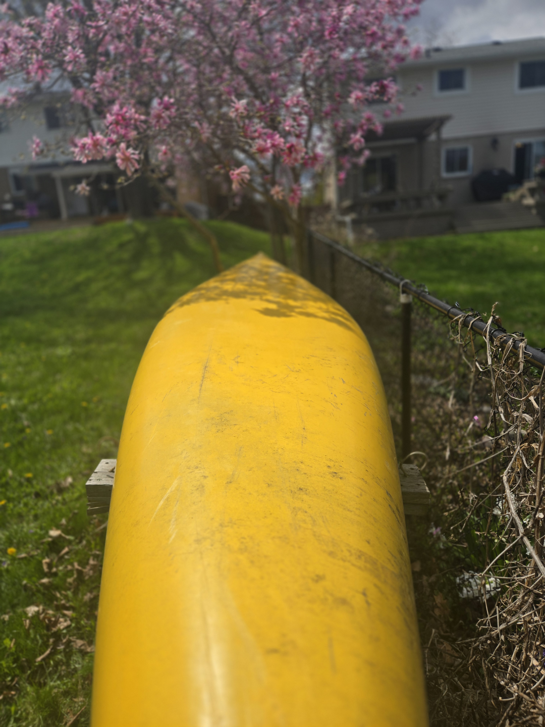 16 foot Yellow Upper Canada Fiberglass Canoe - photo 4
