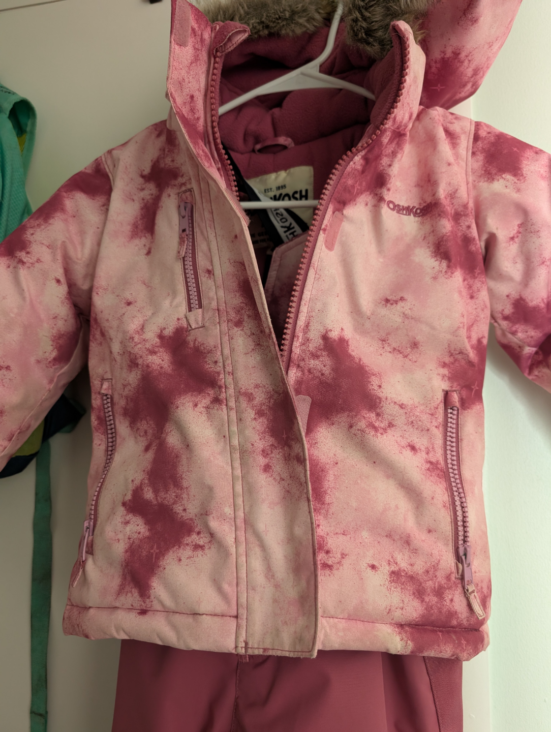 Move out Sale Carter's kids Snowsuit 4 - photo 3