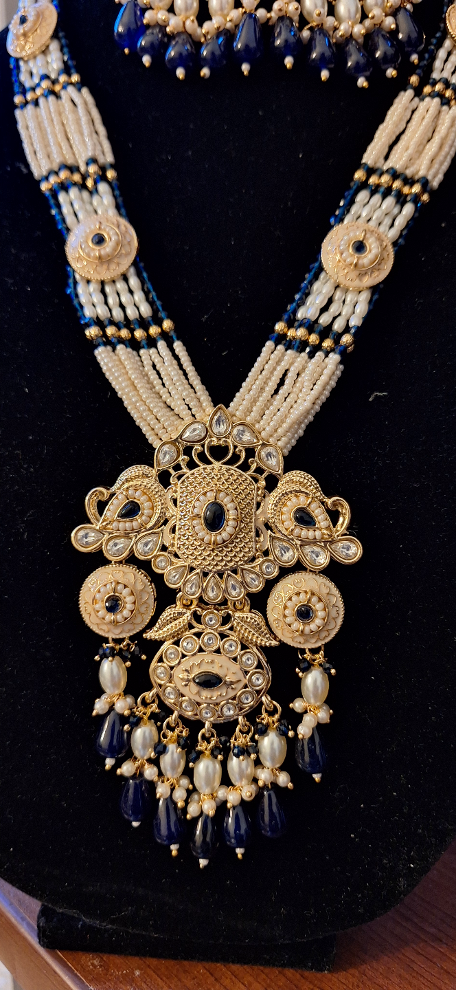 Gorgeous Pearl and Blue Stone Necklace Set - photo 3