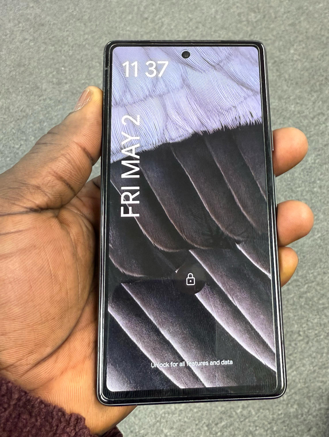 Google Pixel 7a - 128GB (Charcoal) - Good Condition - photo 2