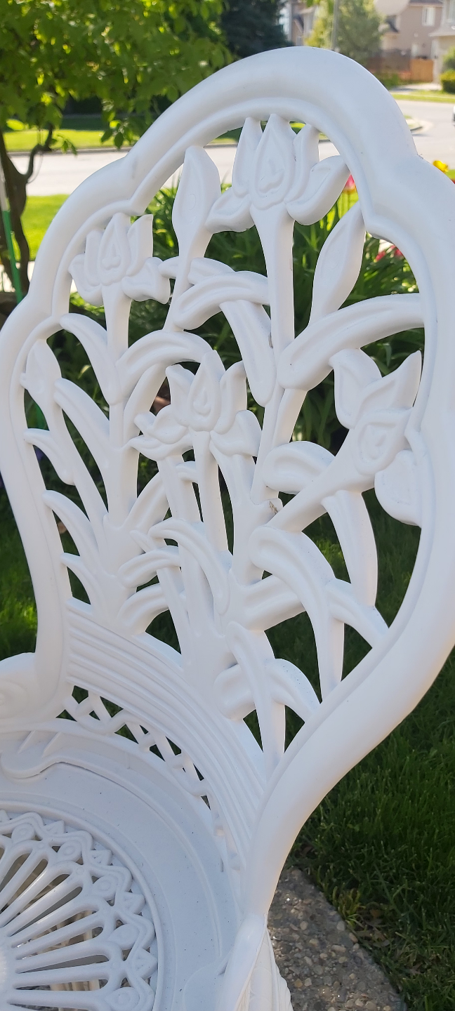 White Metal Patio Set - 2 Chairs and Table - photo 2